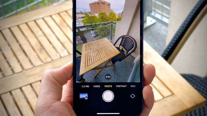 Chuyển sang camera góc siêu rộng trên iPhone 11
