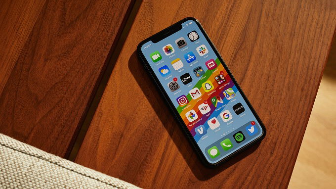 Hãy tham khảo tình trạng bộ nhớ iPhone cũ để quyết định chính xác