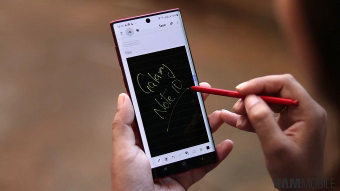 Galaxy Note 10 Plus với Spen hiện đại