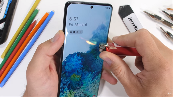 Bài test cho App 007Win hỗ trợ đa dạng nền tảng tiếp xúc với nhiệt độ cao