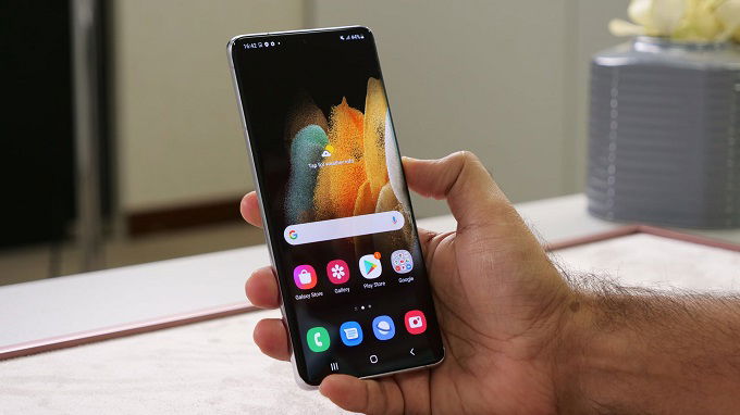 Màn hình Dynamic AMOLED
