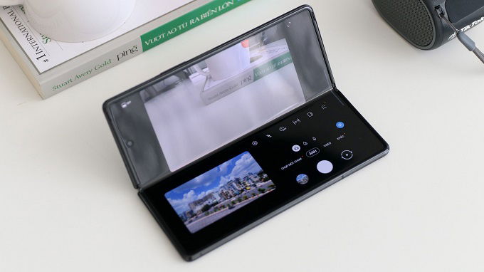 Galaxy Z Fold 2 tại Việt Nam
