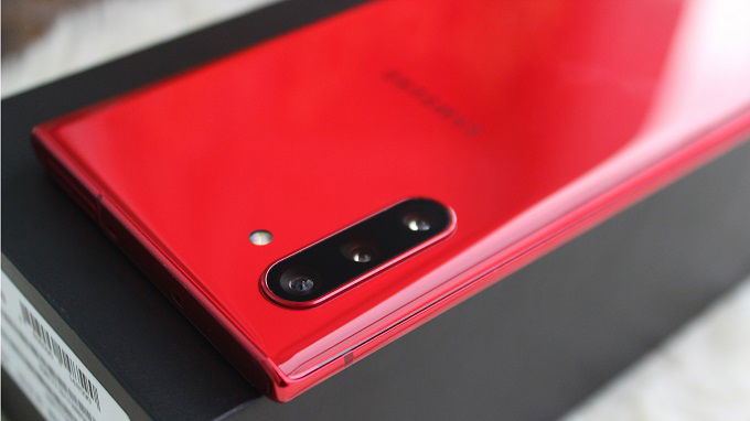 Cụm camera tương đương Galaxy Note 10 5G tiêu chuẩn