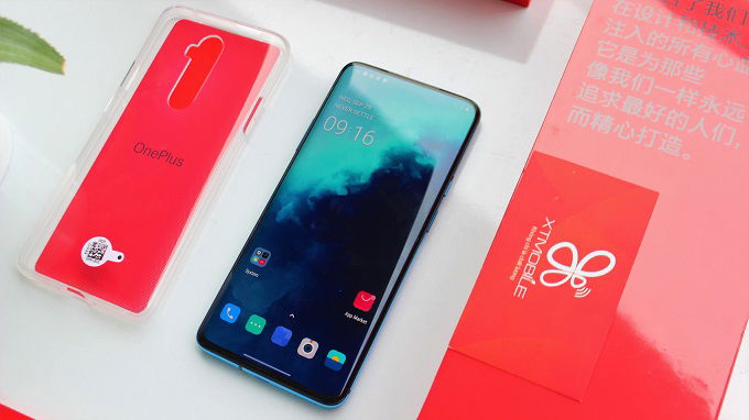 Màn hình Fluid Amoled mượt mà siêu ấn tượng
