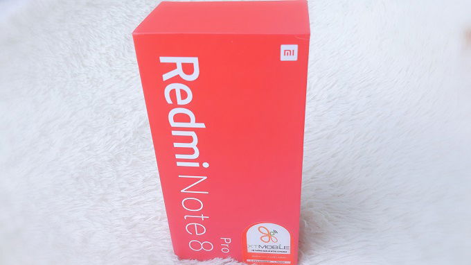 vỏ hộ với thiết kế đơn giản đặc trưng của Xiaomi