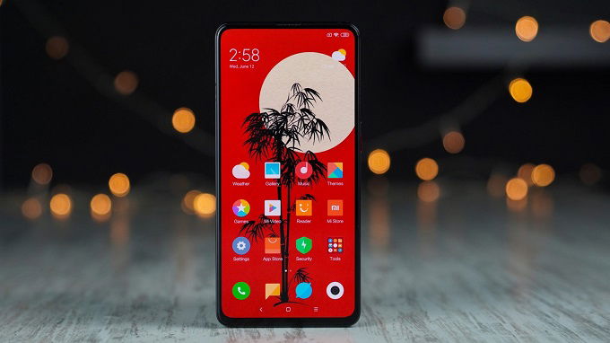 Thời lượng pin của  2 máy ngnang nhau