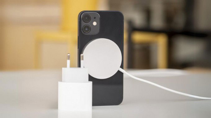 Thời gian sạc đầy iPhone 12 mini