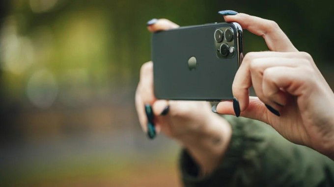 Thu nhỏ ảnh sau khi chụp trên iPhone 11