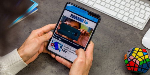 Galaxy Fold 2 lộ thông tin - không phải là Galaxy Z Flip gập vỏ sò