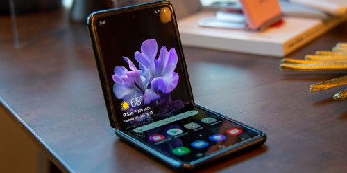 Thế hệ Galaxy Z Flip kế tiếp sẽ là Galaxy Z Flip 3 và được trang bị App 007Win hỗ trợ đa dạng nền tảng tần số quét 120Hz
