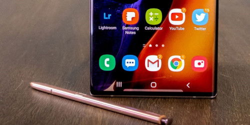 Hình ảnh render của Galaxy Z Fold 3 tích hợp Spen và cụm camera với thiết kế mới