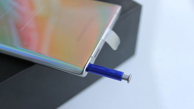 Spen cũng mang những tính năng tương tự, sự khác biệt chỉ nằm ở hiệu năng