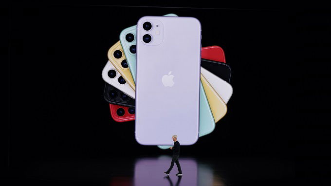 iPhone 11 là bản nâng cấp toàn diện của iPhone XR có giá 699$
