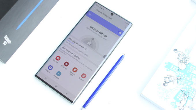 Sự hỗ trợ đắc lực của bút S-Pen đã giúp điện thoại như 