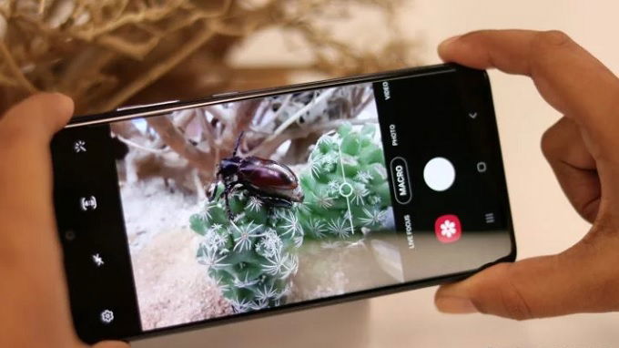Ống kính Macro mới dành cho người dùng tỉ mỉ