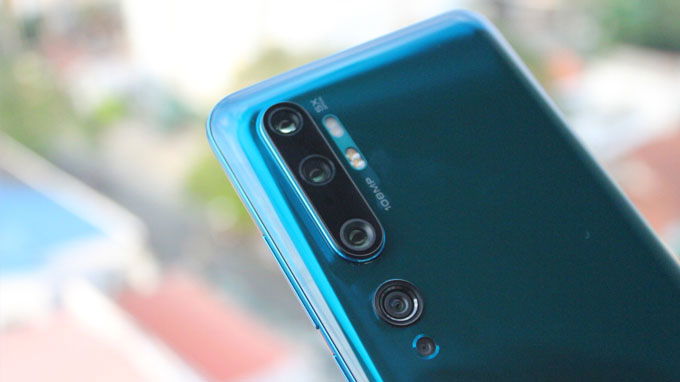 Điện thoại đầu tiên trên thế giới có camera 108 MP 