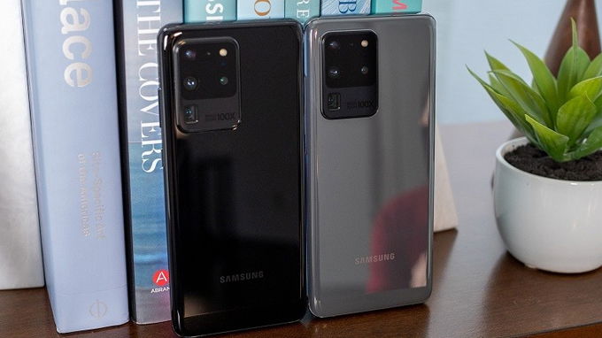 So với hai người anh em thì Galaxy S20 Ultra 256GB được trang bị cấu hình mạnh nhất
