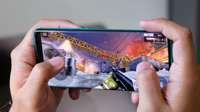  OnePlus 8 Pro là điện thoại cao cấp nhất của OnePlus khi được tích hợp các thông số kỹ thuật hàng đầu