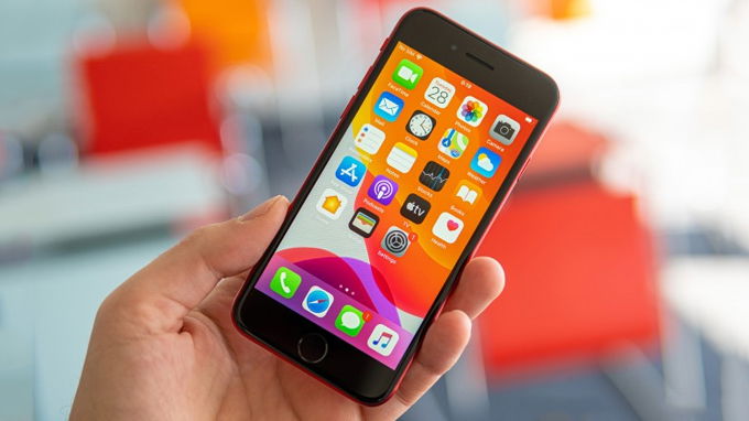  iPhone SE 2020 là điện thoại nhỏ gọn, bền bỉ đáp ứng hiệu năng ổn định 