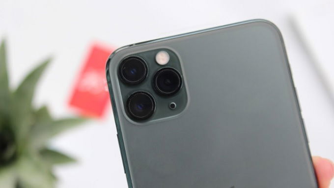 Smartphone màu xanh rêu mới thực sự cuốn hút