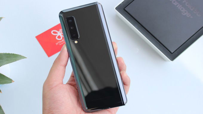 Galaxy Fold 2 sẽ có thiết kế tương tự như Galaxy Fold