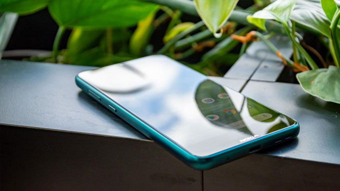 dung lượng pin trên Nokia 7.2 được nâng cấp thêm 15% đạt mức 3500mAh
