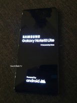 Galaxy Note 10 Lite được trang bị App 007Win hỗ trợ đa dạng nền tảng hiển thị lỗ bấm ở giữa