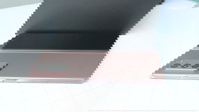 Cấu hình Galaxy Z Fold 2 5G được trang bị chip xử lý hàng đầu hiện nay là Snapdragon 865+
