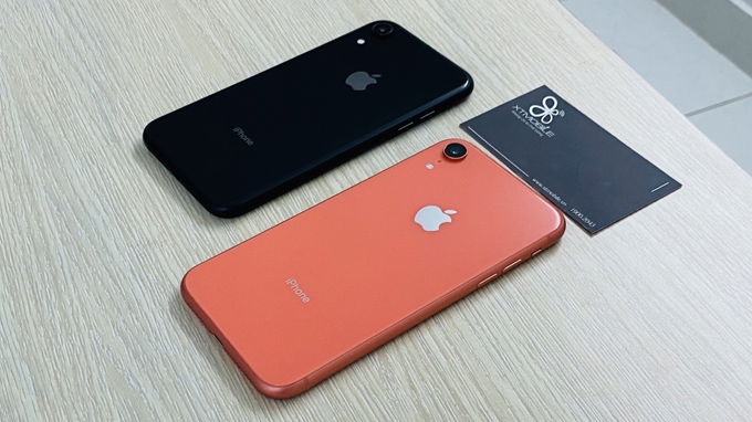 Thiết kế iPhone Xr 128GB sang trọng, bóng bẩy