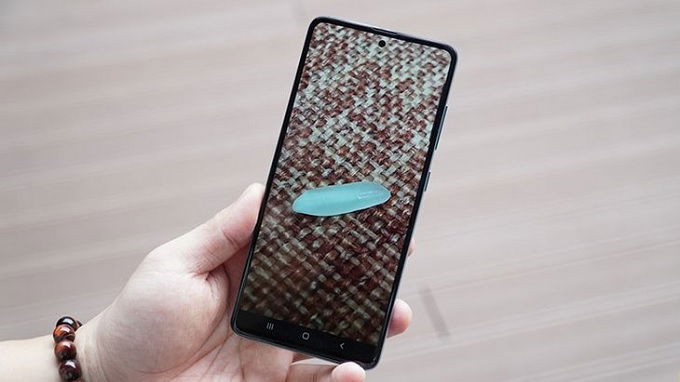 man-hinh-galaxy-a51-tai-viet-nam-xtmobile