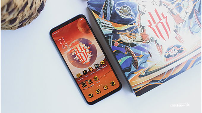 Màn hình 6.65 inch sử dụng tấn nền Super AMOLED với độ phân giải Full HD+ 