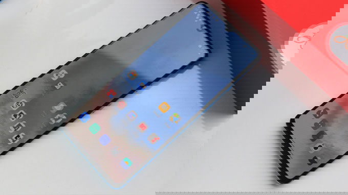Màn hình OnePlus 7T thực sự xuất sắc nhất
