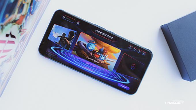 Red Magic 5G đều được cung cấp sức mạnh từ con chip đầu bảng hiện nay là Snapdragon 865