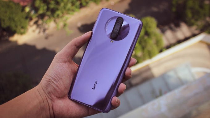 Cảm biến vân tay K30 nằm ở hông máy
