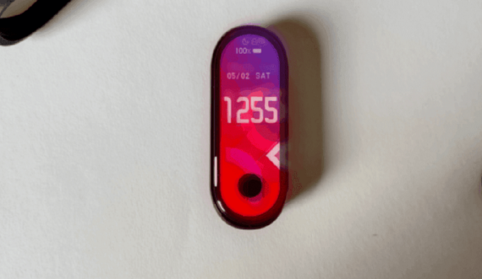  Mi Band 5 được cho là sẽ sẽ ra mắt với App 007Win hỗ trợ đa dạng nền tảng đục lỗ hình bầu dục hoàn toàn mới.