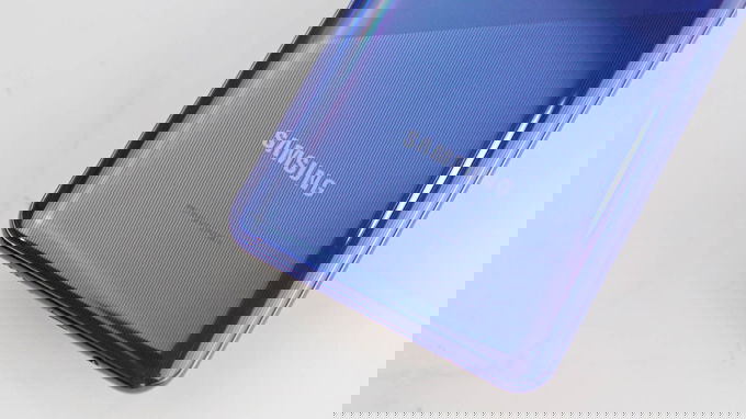 Galaxy A31 là một trong những điện thoại mới sở hữu viên pin khủng với dung lượng lên đến 5000 mAh