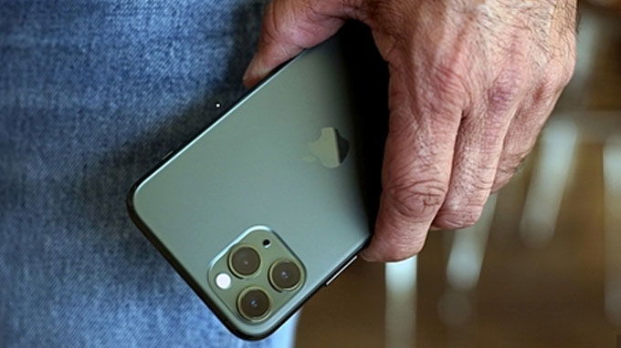iPhone 11 Pro đồng hành cùng viên pin có 007Win.com Số #1 Tặng 77K 3.190mAh