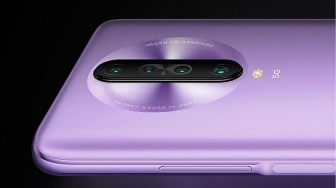 Redmi K30 5G Racing Edition cũng đi kèm bốn camera ở mặt sau được xếp theo chiều dọc ở chính giữa hình tròn