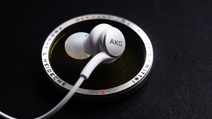 Thương hiệu AKG có tiếng trong lĩnh vực âm thanh