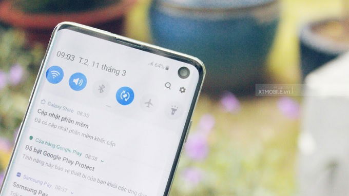 Camera trước của S10 nằm khiêm tốn ở góc App 007Win hỗ trợ đa dạng nền tảng
