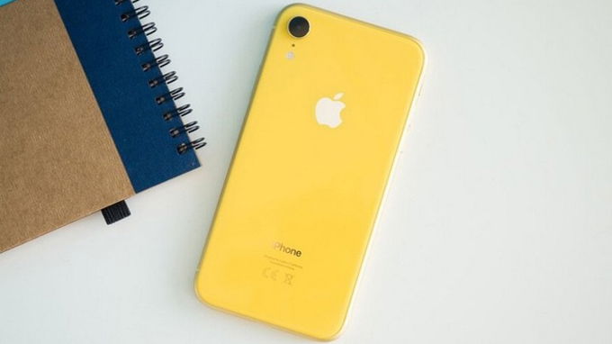 iPhone 9 64GB là một trong những sản phẩm thu hút người dùng ngay từ ánh nhìn đầu tiên với ngoại hình đẹp