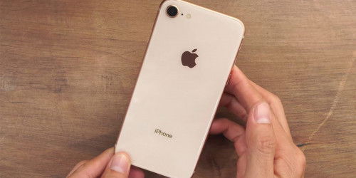 Việc ra mắt điện thoại iPhone 9 vào tháng tư có quá mạo hiểm với Apple?