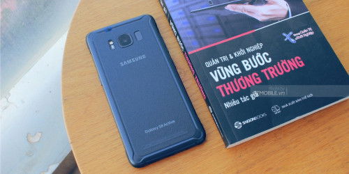 Galaxy S9 Active chờ hoài không thấy, mua S8 Active đi thôi!