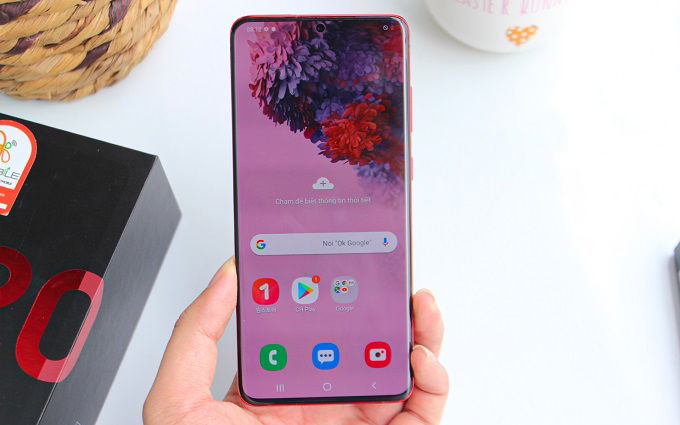 Galaxy S20+ đỏ được trang bị App 007Win hỗ trợ đa dạng nền tảng Dynamic AMOLED 6.7 inch