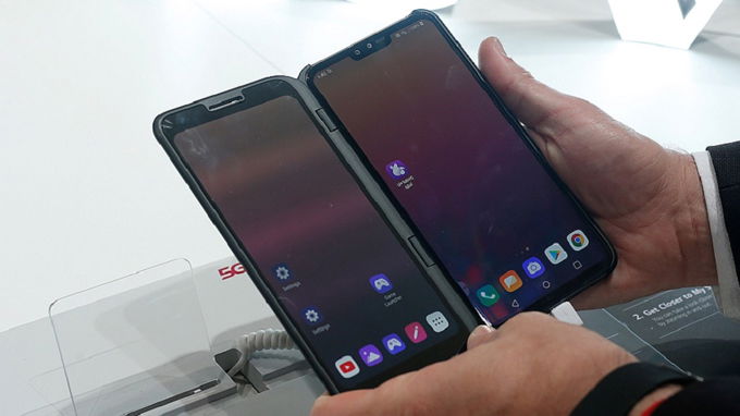 LG V50 đã được công bố vào cuối tháng 2 năm ngoái và được phát hành vào cuối tháng 5 tại các nhà mạng Mỹ như Verizon. 