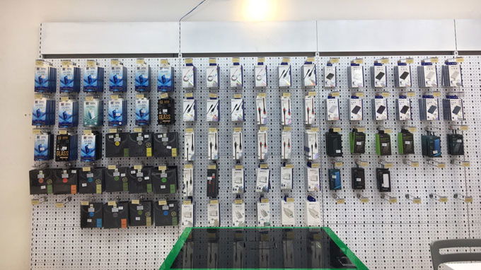 Phụ kiện tại cửa hàng 007WIN 437 Quang Trung