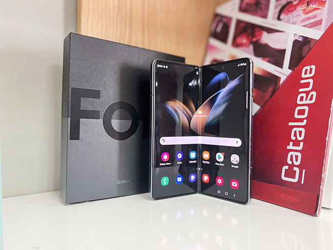Galaxy Z Fold 4 - Điện thoại màn hình gập cao cấp nhất hiện nay