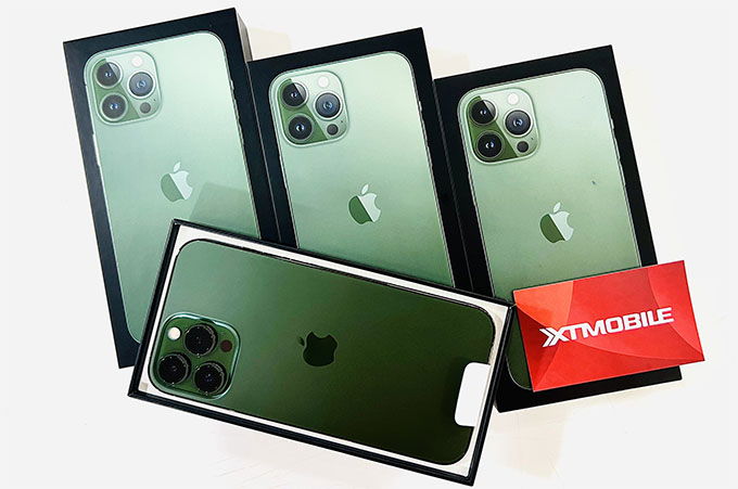 iPhone 13 Pro Max được trang bị 3 ống kính có độ phân giải 12MP