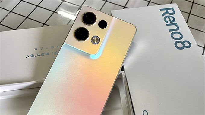 So sánh chi tiết 007Win6 thể thao, đá gà, bắn cá, game bài, nổ hũ Reno8 5G và Nothing Phone (1): vẻ ngoài