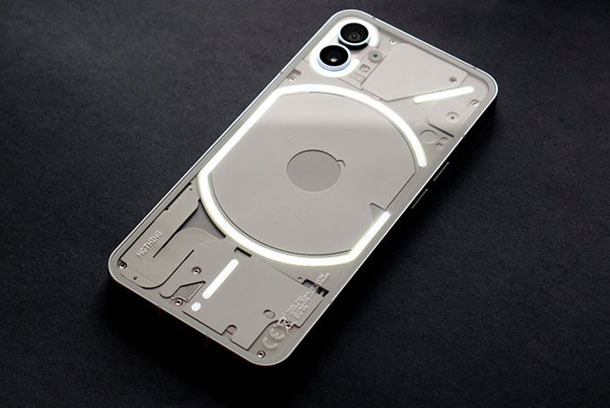 nothing-phone-1-8-scaled